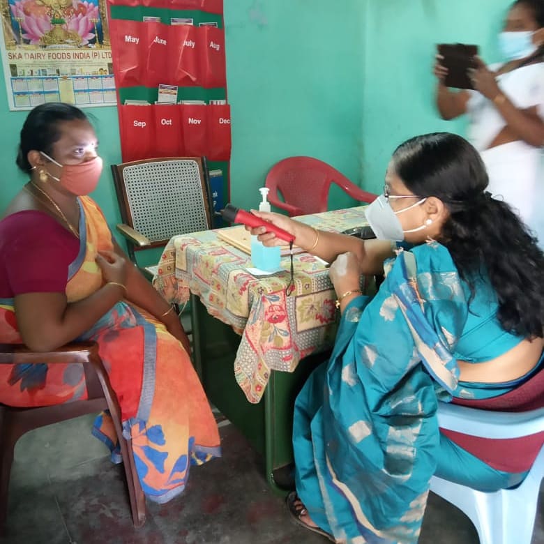 DrNainar's tweet photo. Dr.S.Balaparvathi M.B.B.S,.M.S.,D.O. our director madam did free eye screening camp at Chekadi street on 17/4/21 #drnainarhospital #drbalaparvathi https://t.co/wfaAINB531