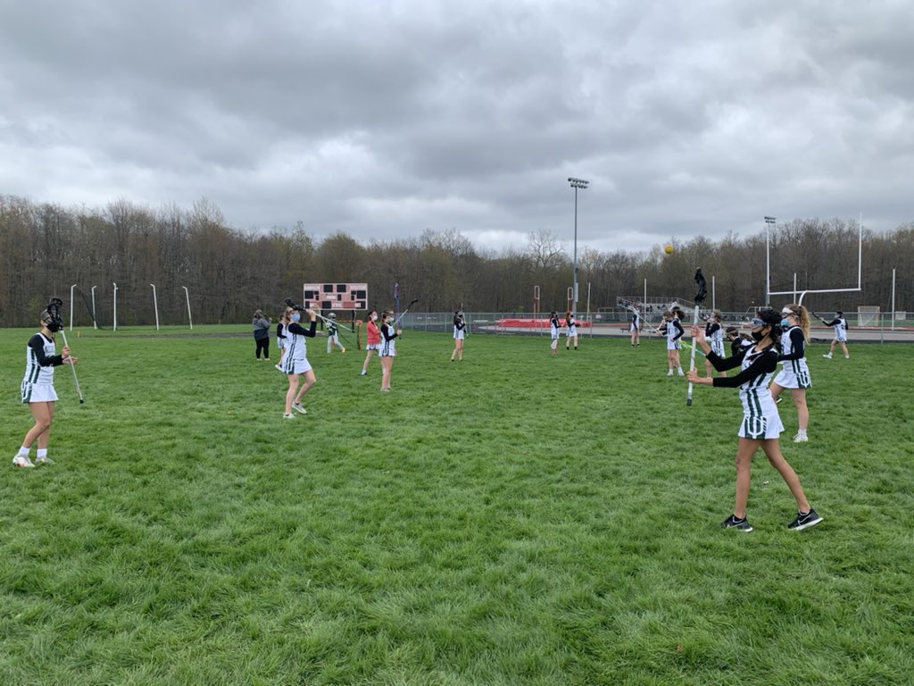 7/8 girls lax playday @ Hawken School (Cleveland). Girls are excited to get things started!!