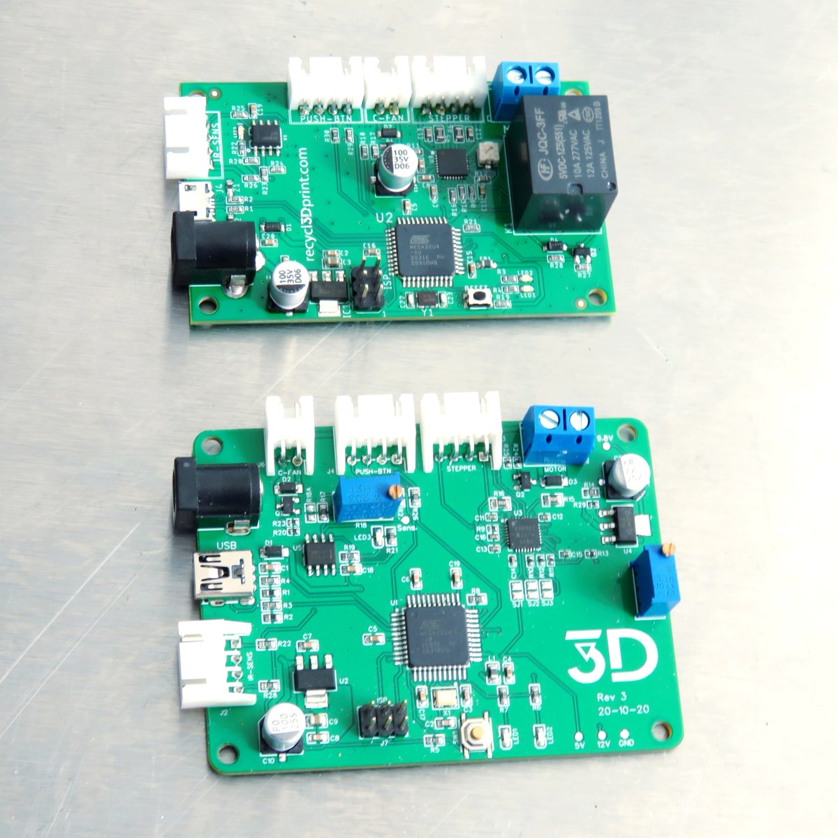 ⚡ Electronics UPgrade ☝🏼
---
Tested the new version of the PCB of the dispenser for the next production batch
---
- Mosfet instead of relay 
- Adjustable IR sensitivity 
- Better USB connector  
- 9.8V motor driver regulator
- Robust XH2.5 WF connectors
- Rounded corners. 😉