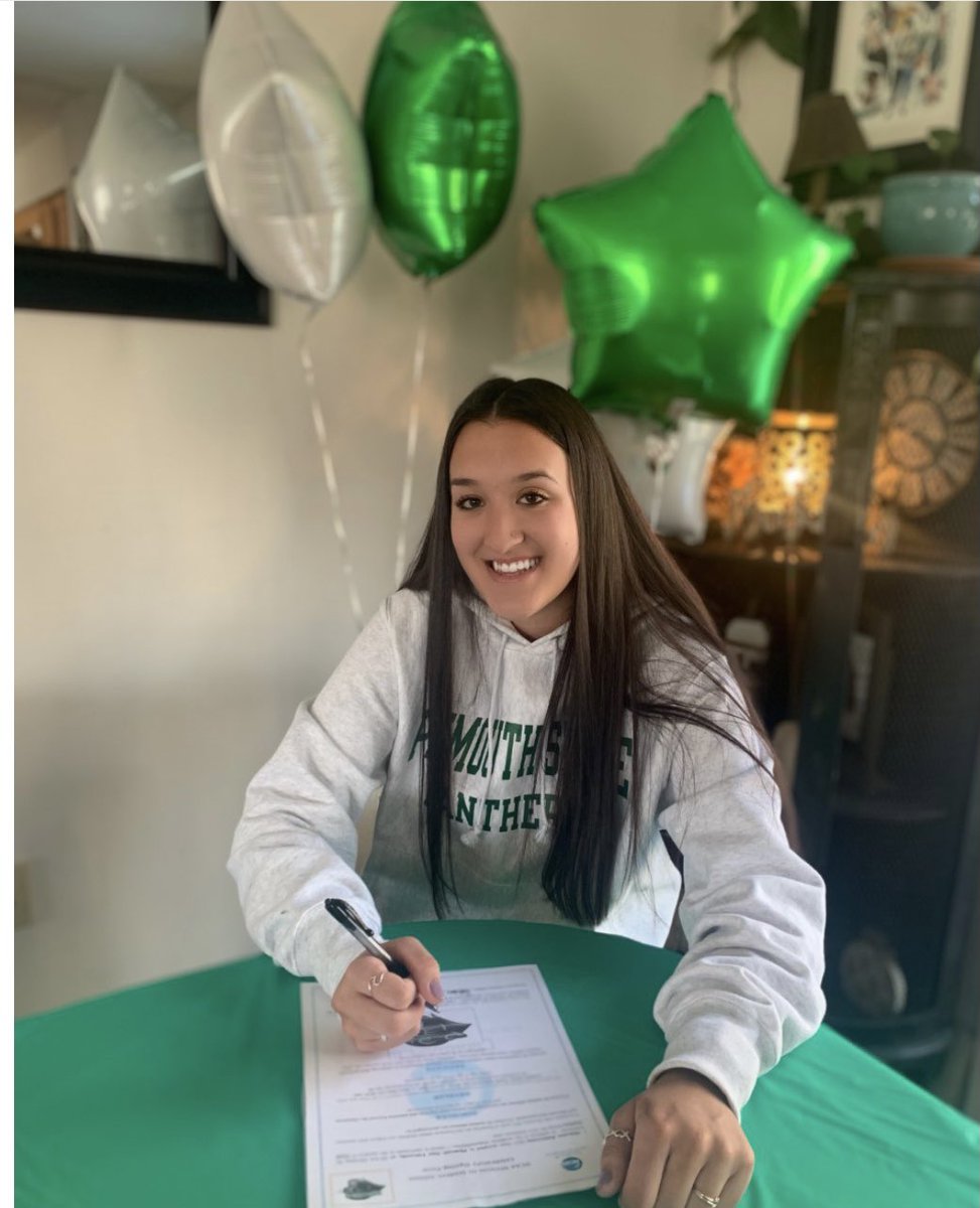 We are excited to introduce our next commitment for the 2021 season🏑
A Panther Nation welcome to :
🌟
Midfielder Makenna Balderrama
Berlin, NH
Criminal Justice Major