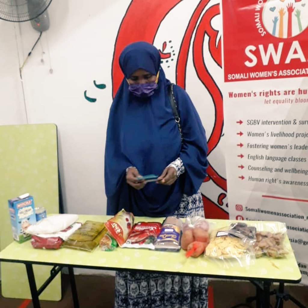 SWAMorg's tweet image. Yesterday @SWAM93971184 we distributed Ramadan food groceries, women scarves and baby items for 200 of our women members. Thank you donors you know yourselves ❤️
Also we thank everyone helped, volunteered packed, delivered and distributed.