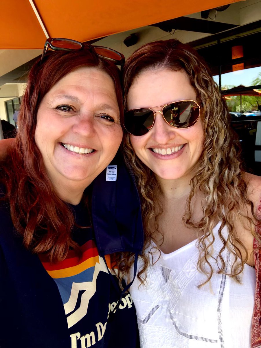 GillPill77's tweet photo. Was blessed this morning to meet up with the beautiful @pillchild and her firecracker momma, Susie!! When in AZ, #matchboxfamily better reach out! 
Love you ladies! Were your ears ringing @StalkingKyle @ThisIsRobThomas @RepairMethod ?? We miss you guys! https://t.co/HIV8VAbyvV