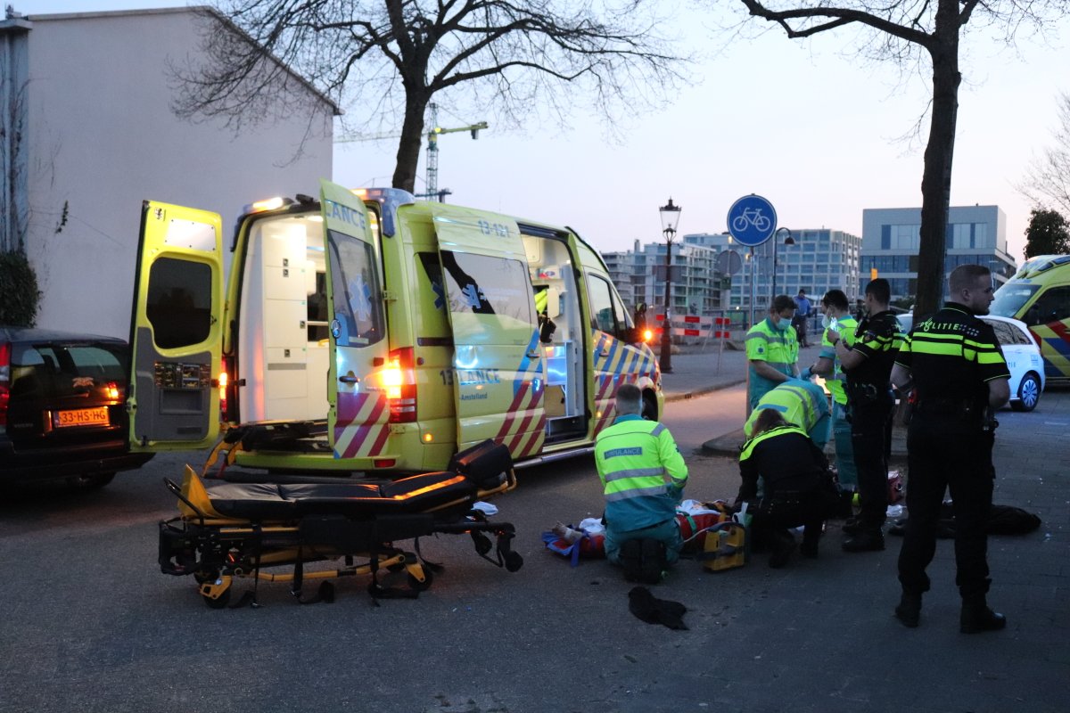 Melding doodslag Geraniumweg Amsterdam