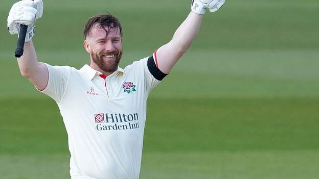 Lancashire closing in on win over Northamptonshire dlvr.it/Rxtblr