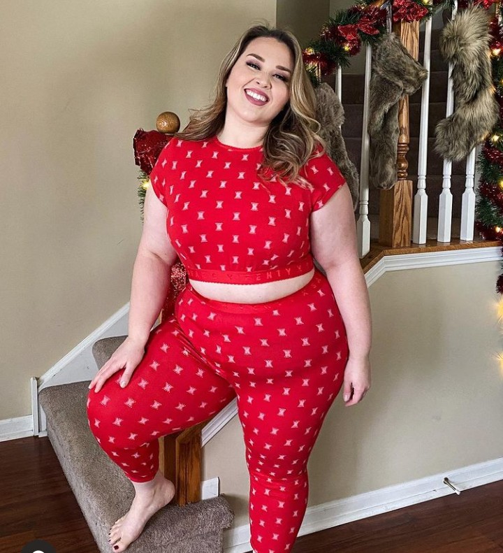 SarahPerth's tweet image. This dress look stuffed