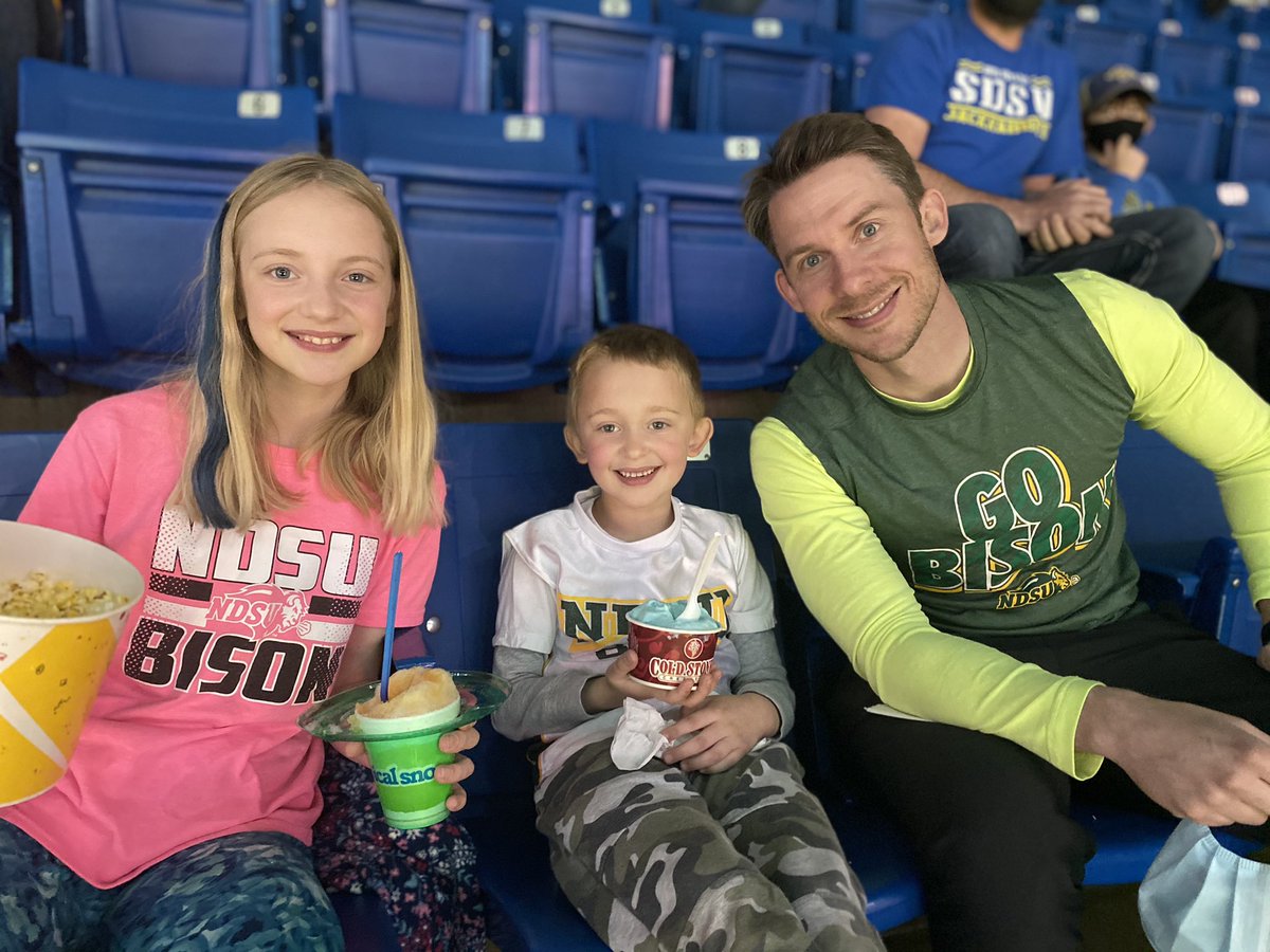 KHintermeyer's tweet image. #scheelsgameday