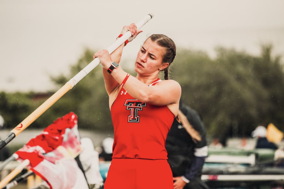 TexasTechTF's tweet photo. Wall snags 🥈, Redding takes 🥉

Two Red Raiders finish in the top-three of the premier division pole vault. https://t.co/81Ku6PqPHn