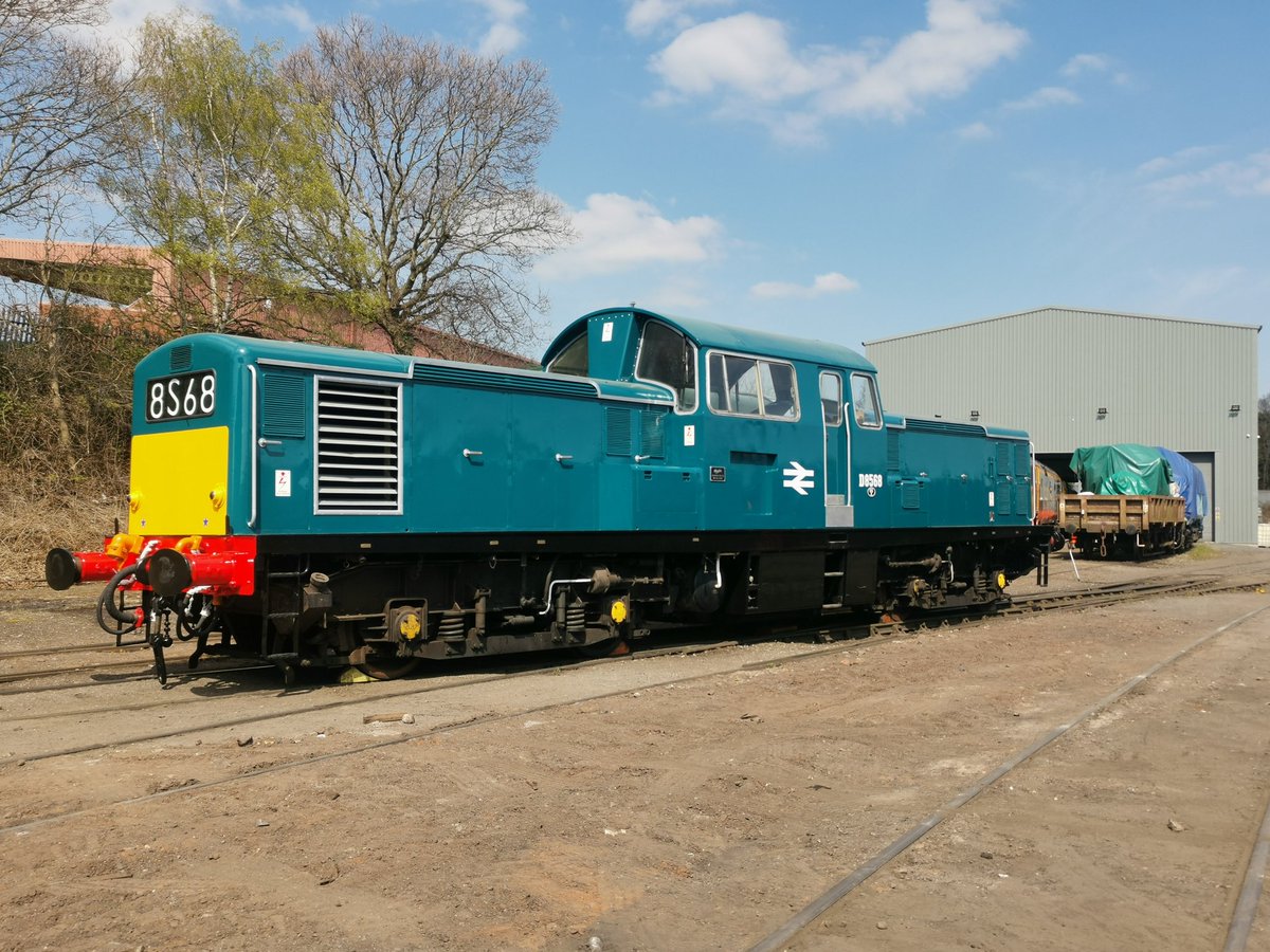 D8568 at Kidderminster in its new livery.
