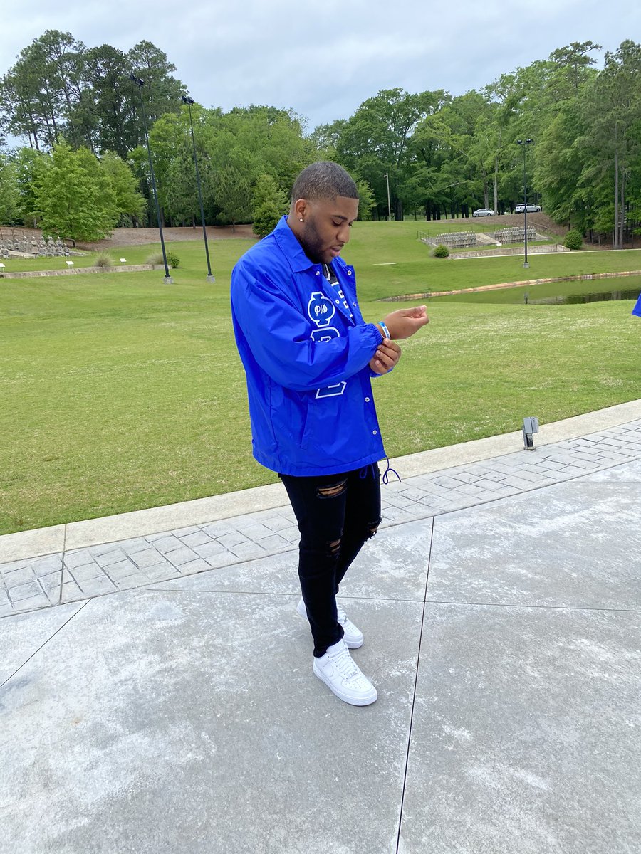 xxdeonte's tweet image. ΣampΣon

Spr’21  
Tr3 Club 
ΑΑΛ 
🐺💙

#GOMAB #bluephi #ΦΒΣ