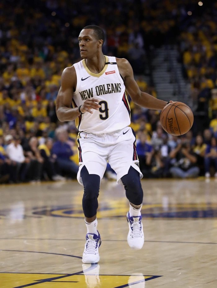 Gutek_z_poligon's tweet photo. In 1990 #ScottSkiles (#OrlandoMagic) set #NBA record 4 most assists in single regular season game with 30. He played 44 minutes that night.
In 2017 #RajonRondo (#NewOrleansPelicans then) had 25 assists in just 30 minutes. That night that 30+ range wasn't out of reach. #NBA https://t.co/IuaFnxCEFx