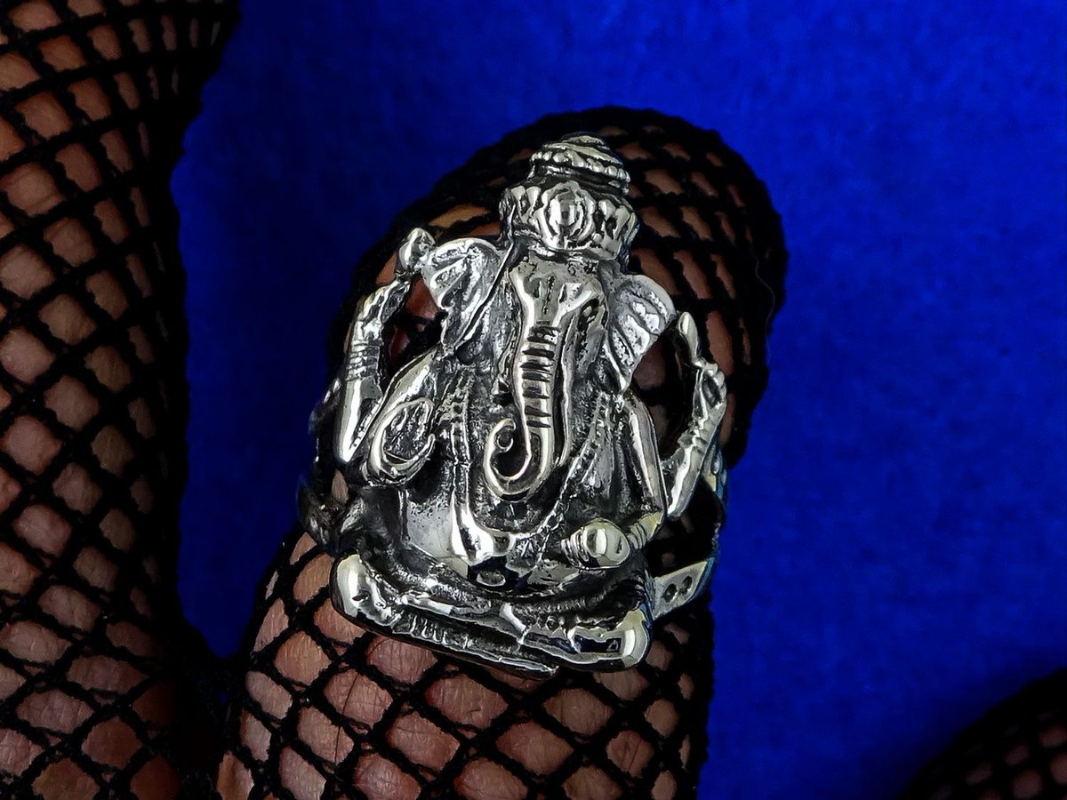 rnsills's tweet photo. Good Deals Still Available! #Spiritual #Jewelry #OnSale #SterlingSilver #Pendants #Necklace #Discounts #ReliableService #giftforher #giftforhim https://t.co/wco5q3LesC https://t.co/nw0ipeofAK