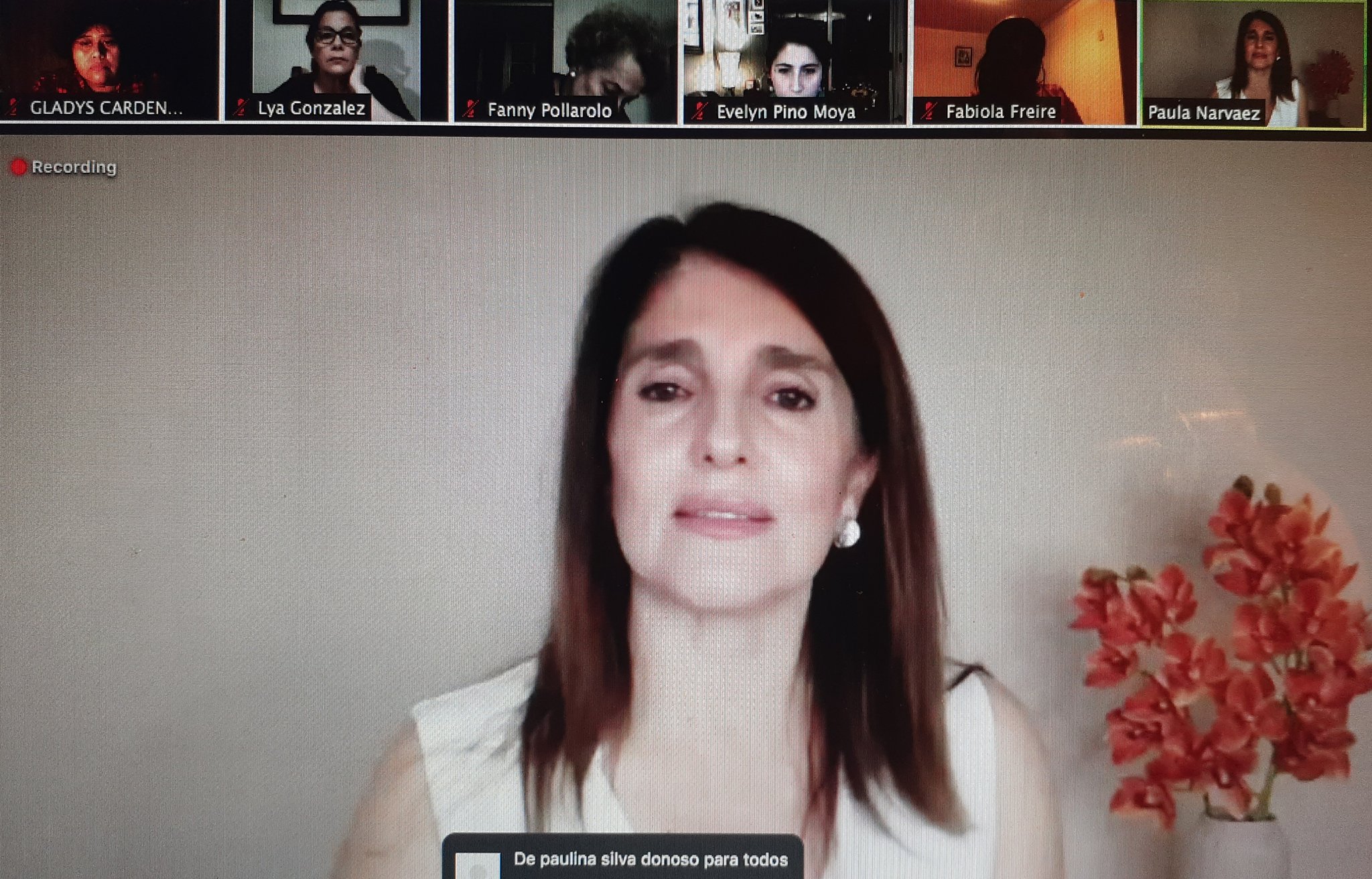 Gladys C On Twitter Paula Narvaez Paulanarvaezo Salud Y Educacion Son Derechos Sociales Y No Bienes De Mercado Paulanosune Unircuidaravanzar Paulapresidenta Soypaulista Https T Co Gjpbvojook
