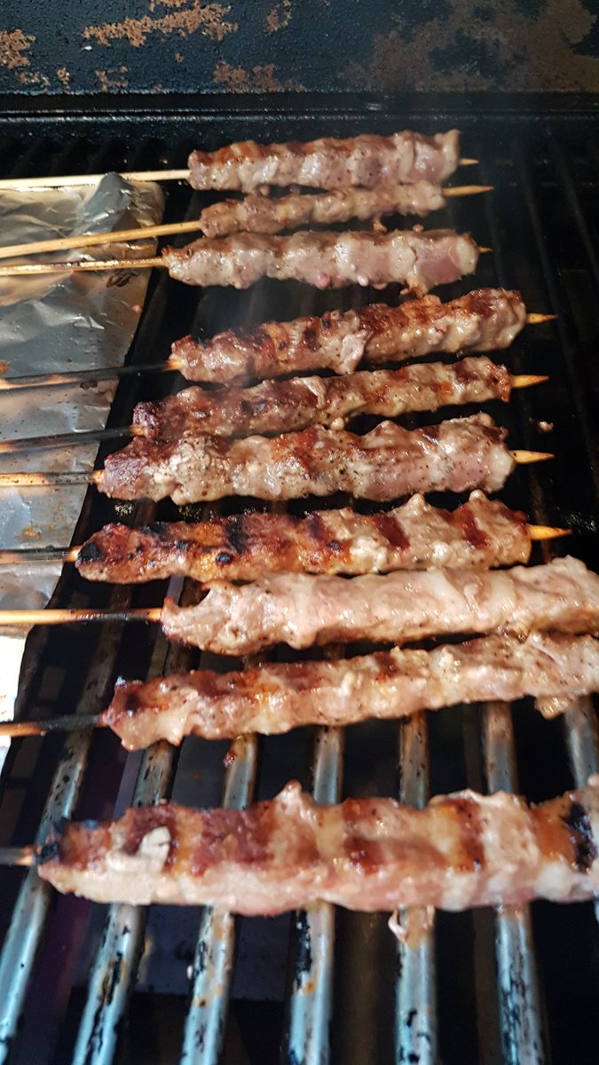 AlexBielak's tweet photo. I really liked these @KingColeDucks (to who tx for the sample) #spiedini Quick to defrost, a bit of S&amp;P and 5 minutes on the grill. Served with a simple Polish-type cucumber salad and that's a v quick supper #trytheduck #Duckyoureit https://t.co/QiG2X4HxwD