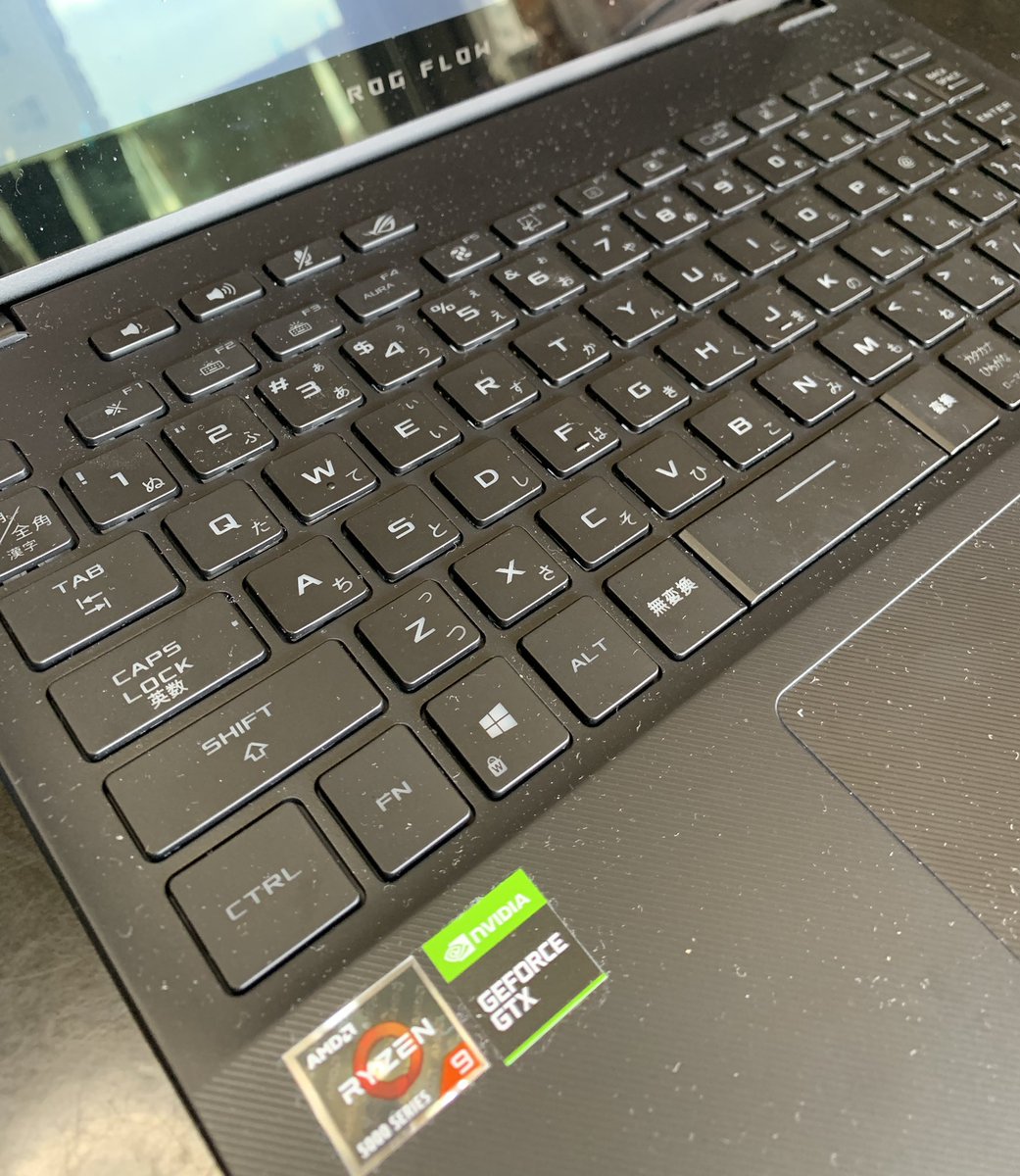 miyu211ruki's tweet image. ちなみに．．．
お姉ちゃんの大学用ＰＣは．．．
最終的な授業を鑑みて．．．
こちらを購入＆使用中〜
＃ROGFlowX13