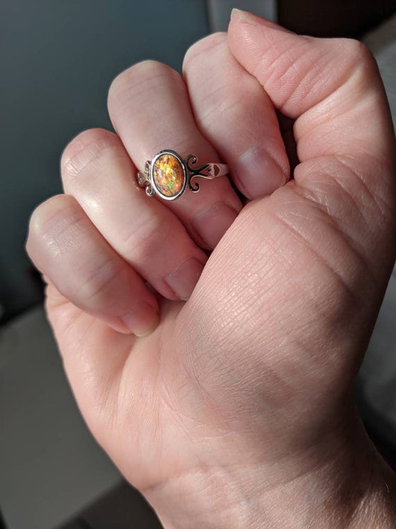 PapillionEra's tweet photo. Harlequin Opal ring, Vintage Glass Fire Opal https://t.co/99ldHkffY8 #jewelry #rings #solitairerings #pinkopalring #harlequinopal https://t.co/GBPCq6X7H4
