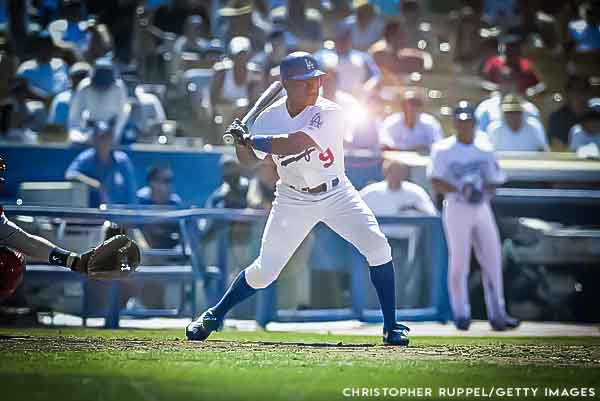 Happy Birthday to former outfielder Marquis Grissom: 

Born April 17, 1967! 