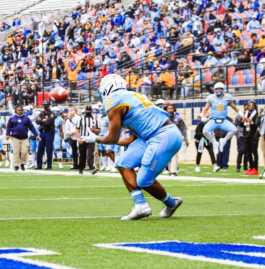 AyTuck98's tweet image. First college Touchdown and it was at the Bayou Classic!!! Man that’s a blessing🙏🏾 A moment I will never forget!! #GeauxJags