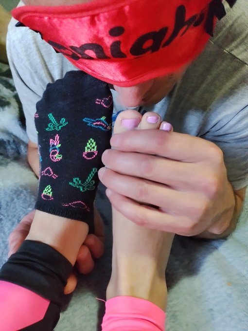 Me parece que le gust&oacute; <3 #flr #findom #mommy #fetishmodel #PayPay #Dominance #dominationindubai  #sumisos<a href="/tag/findom"class="tags">#findom</a><a href="/tag/mommy"class="tags">#mommy</a><a href="/tag/feet"class="tags"><span>#feet</span></a><a href="/tag/fetishmodel"class="tags"><span>#fetishmodel</span></a><a href="/tag/dominance"class="tags"><span>#dominance</span></a><a href="/tag/sumisos"class="tags"><span>#sumisos</span></a><a href="/tag/paypay"class="tags"><span>#paypay</span></a>