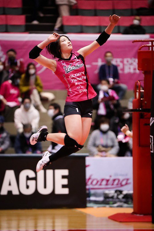 victorinahimeji's tweet photo. 貞包選手、松本選手、金田選手の母校！
#東海大学
#がんばれ大学生
#ヴィクトリーナ姫路 https://t.co/XEgr2g5ijP