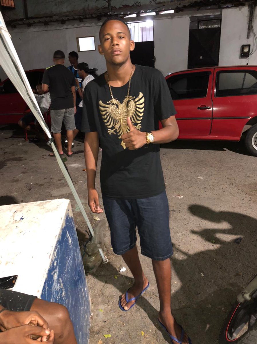 fgbrr7's tweet photo. Calmo e posturado como sempre 🔛😻😻

Paz na amendoeira 🙌🙌🔛 https://t.co/biLp2LvekG