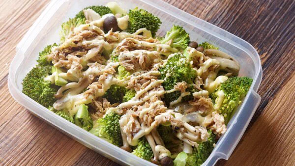 ブロッコリーが好きな人は是非！ブロッコリーのレンジ蒸しの作り方！