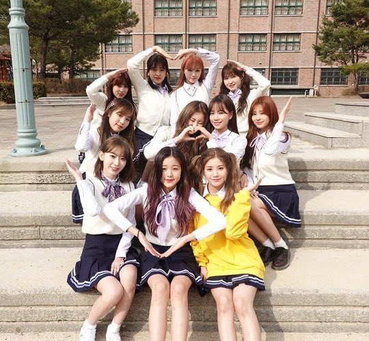 prettyjoyul's tweet photo. The future depends on the decisions and things we’ll do in the present, that’s why we should never give up and continue fighting because even though it isn’t easy it will all be worth it💗

#OurFutureWithIZONE
@official_izone https://t.co/BsQjZaIHDI