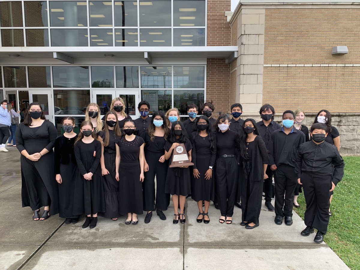 BISorchestra's tweet photo. Congratulations to the Brookside Intermediate Chamber Orchestra at receiving Sweepstakes at UIL today! So proud! @Brookside_IS https://t.co/eIhFG0mOhA