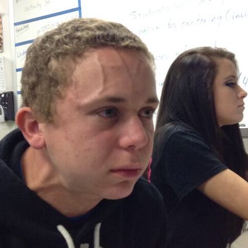 #trillerfightclub when they haven't had a music artist on for 5 minutes