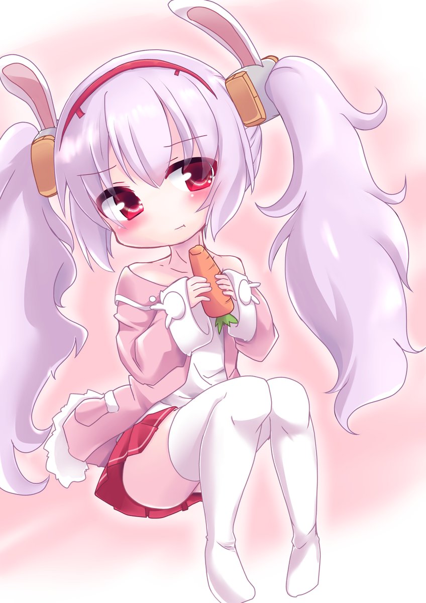 ラフィー(アズールレーン) 「人参をかじるラフィーちゃん うさぴょいうさぴょい 水彩塗りの練習です #アズレン」|Geo＠FANBOXはじめましたのイラスト