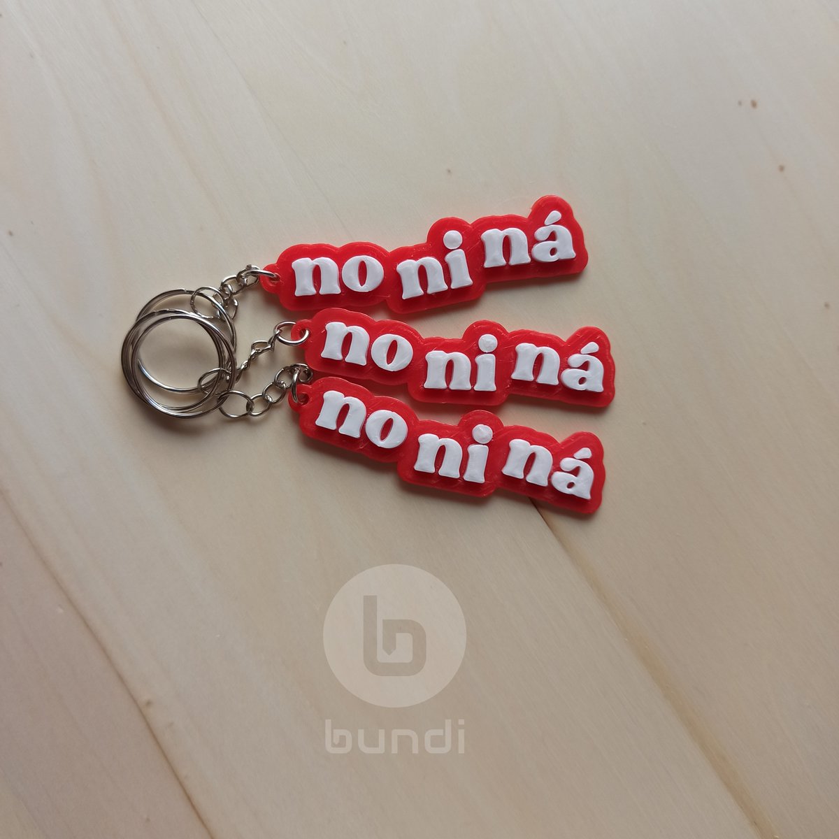 Bundi3d's tweet photo. Hoy os enseñamos el llavero personalizado con nuestra triple negación para afirmar "no ni ná".

¿Eres de los nuestr@s? ¡Pide el tuyo! 

#llaveros #regalosoriginales #regalospersonalizados #regalaoriginal #noniná #jerez #orgulloandaluz #andalucia #andaluz #amigos #amistad https://t.co/PoEVe4slEs