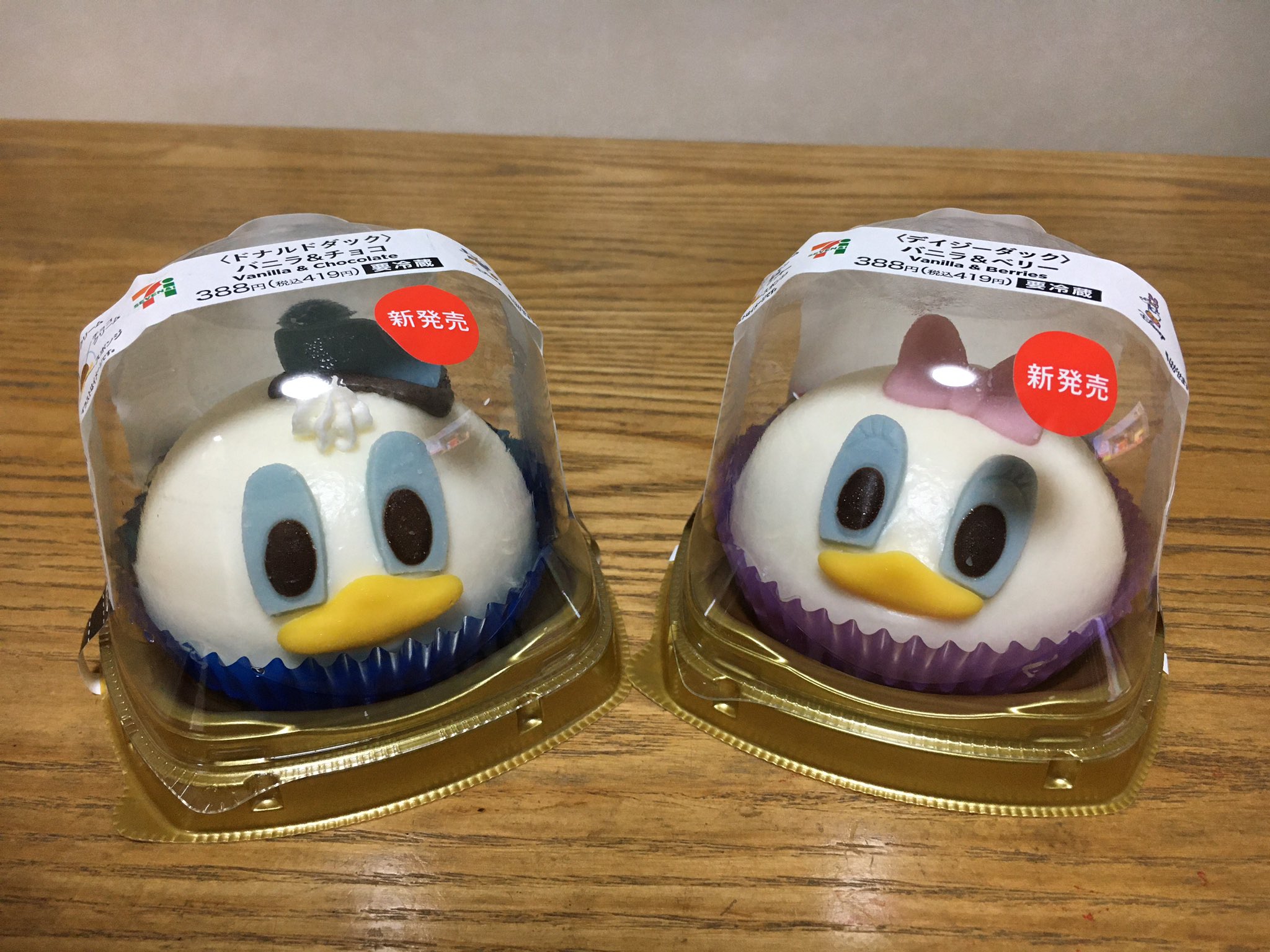 623氏のつぶやき 今日のデザート セブンイレブンで限定販売らしいです ディズニー 好きの娘は大喜びでした セブンイレブン デザート ドナルドダック デイジーダック T Co 1tsgtnbuyw Twitter