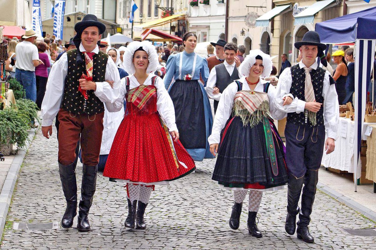 Prijetno nedeljo domoljubi.