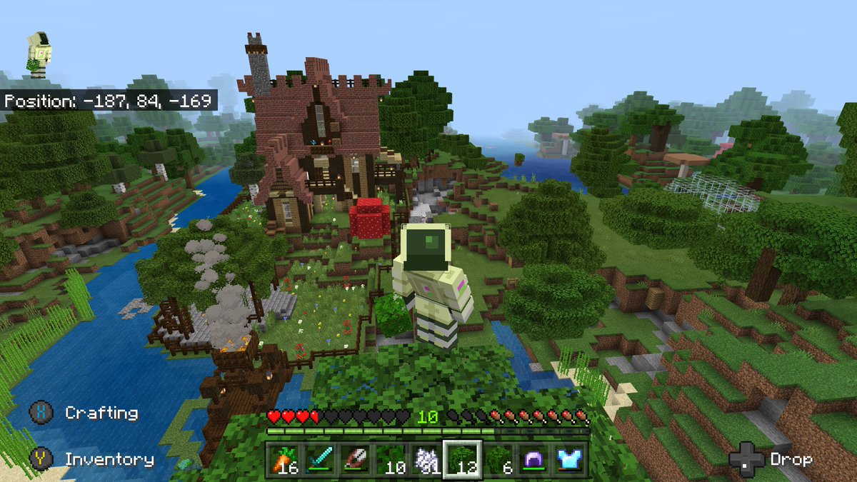 haydn10f's tweet photo. Just a girl showing off her Minecraft home https://t.co/GCqi6vs2qC