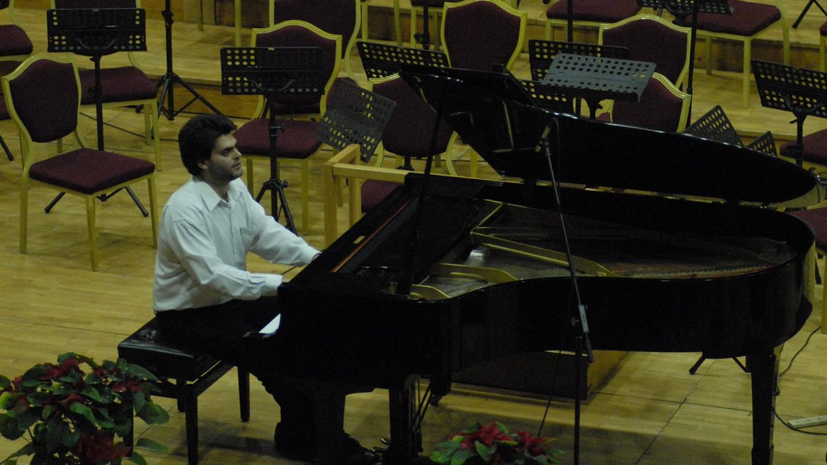 ioannispianist's tweet image. Christmas concert in AristotleU, Thessaloniki, Greece #concert #concerts #concertstage  #concertlife #concerttime #concertvenue #classicalconcert #pianoconcert #classicalmusic #musicians  #pianist #classicalpianist #classicalpiano #classical #artist #artistsoninstagram #performer
