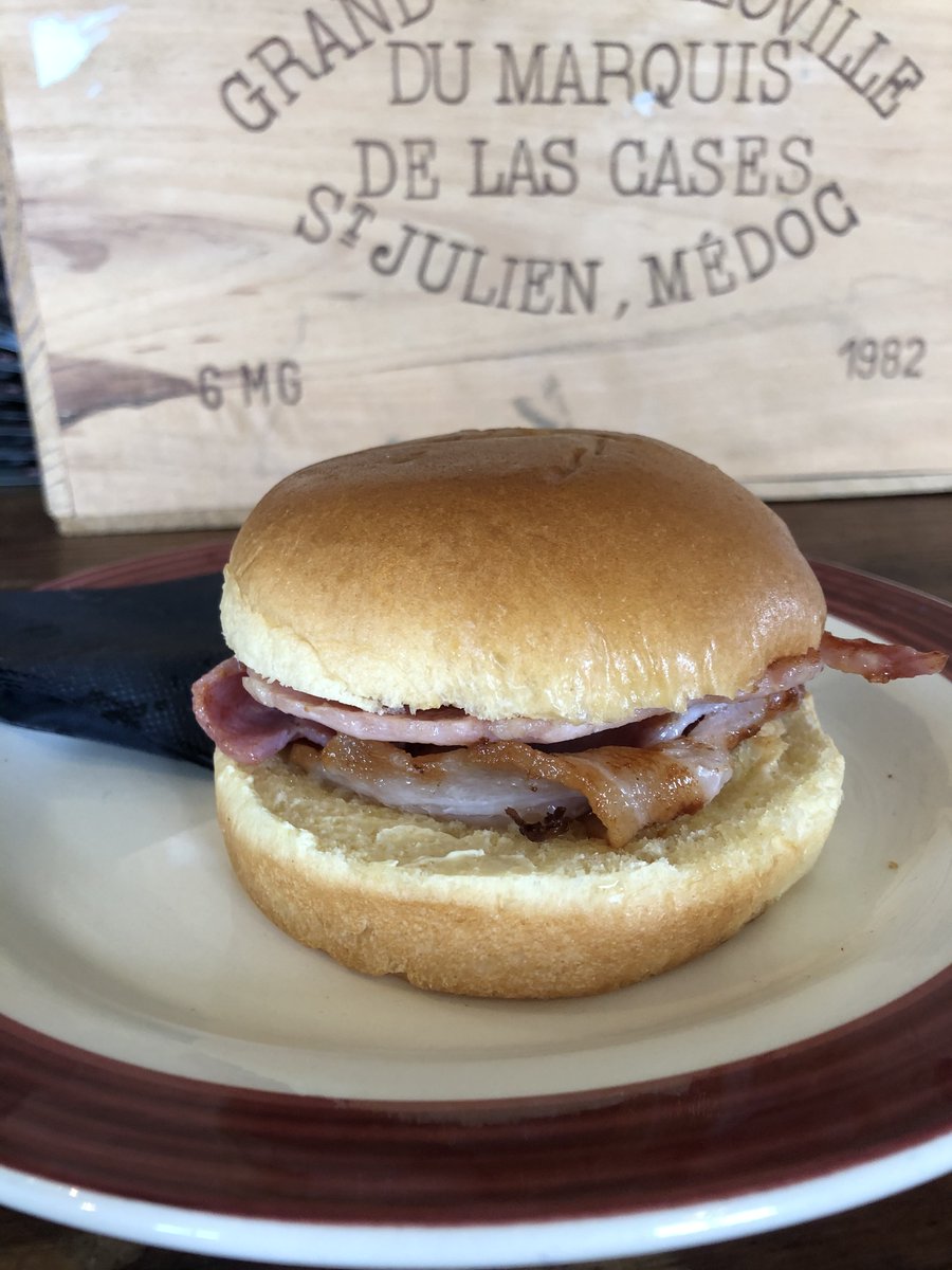 Course open. Cool, light breeze with blue skies. Bacon rolls available.