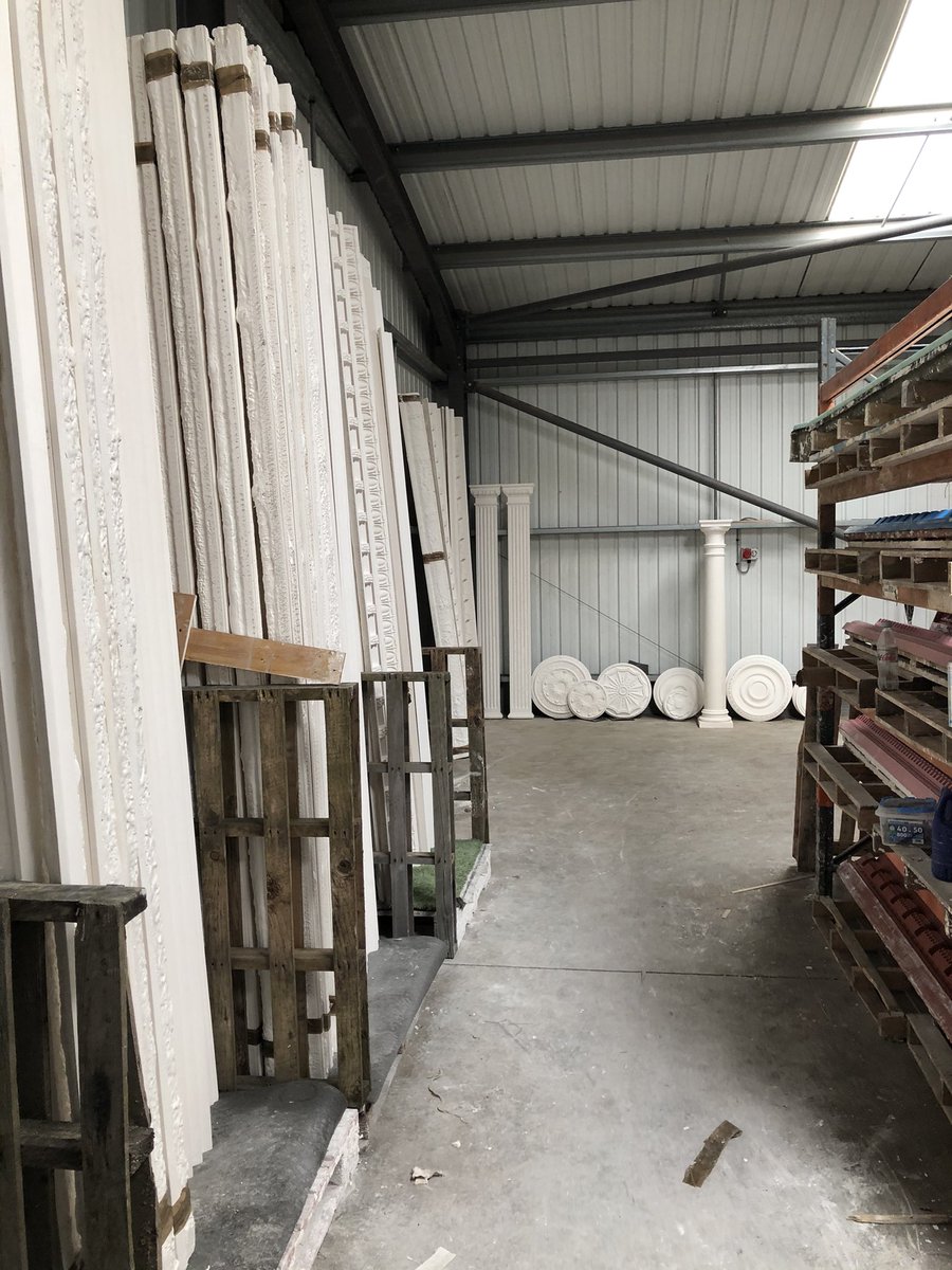 cornicedesign's tweet image. Our new showroom opens this spring