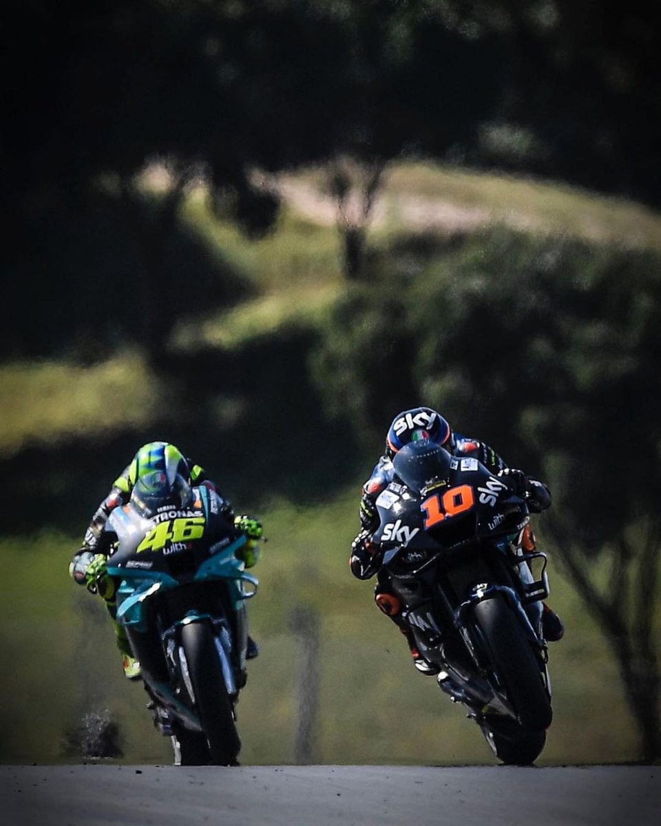 ValeYellow46's tweet photo. Portimao circuit,Portugal
Saturday,official practice
📸 @FAlex79 @GigiSoldano https://t.co/VmjJoYEKfB