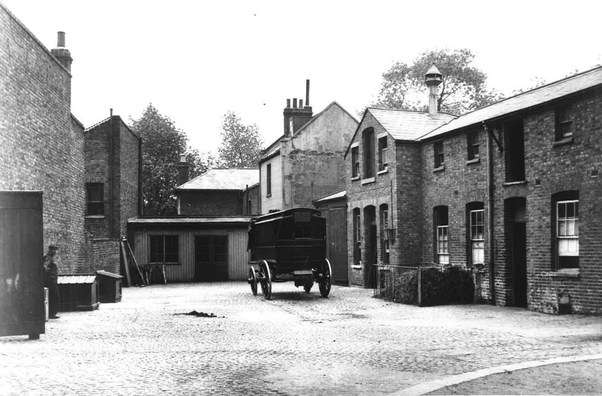 MPSHeritage's tweet photo. Recently our team have been delving into the history of police stations in @MPSTowerHam & @MPSHackney . Officers & staff will be able to view timelines and other fruits of our labours in displays at @MPSBethnalGreen and @MPSStokeNewton. #ArchiveBuilding #Archive30 #CEBCU #NEBCU https://t.co/UOhy7Qasuo