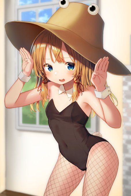 黒バニー諏訪子さま 