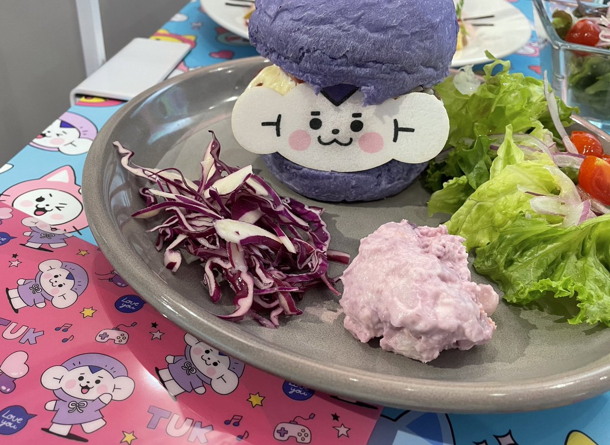 _midzy_midzy's tweet photo. 全部かわいくて最高だった〜🐵🧡
#WDZYCAFE #midzy #wdzy https://t.co/1BVzooDKZW