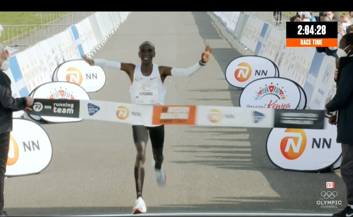 Eliud Kipchoge has raised the Kenyan Flag in #MissionMarathon 🇰🇪  by emerging Number one within a span  2.0433 in Twente,Netherlands

Keep watching Supersport  ch228 @DStv_Kenya

Download #MyDStv app or Dial*423#to get or stay connected to DStv to watch the best athletes in Kenya