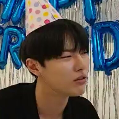 defynrae's tweet photo. HE HAS BEEN ALWAYS THE SAME😭😭😭 https://t.co/kVAyaAXSyL