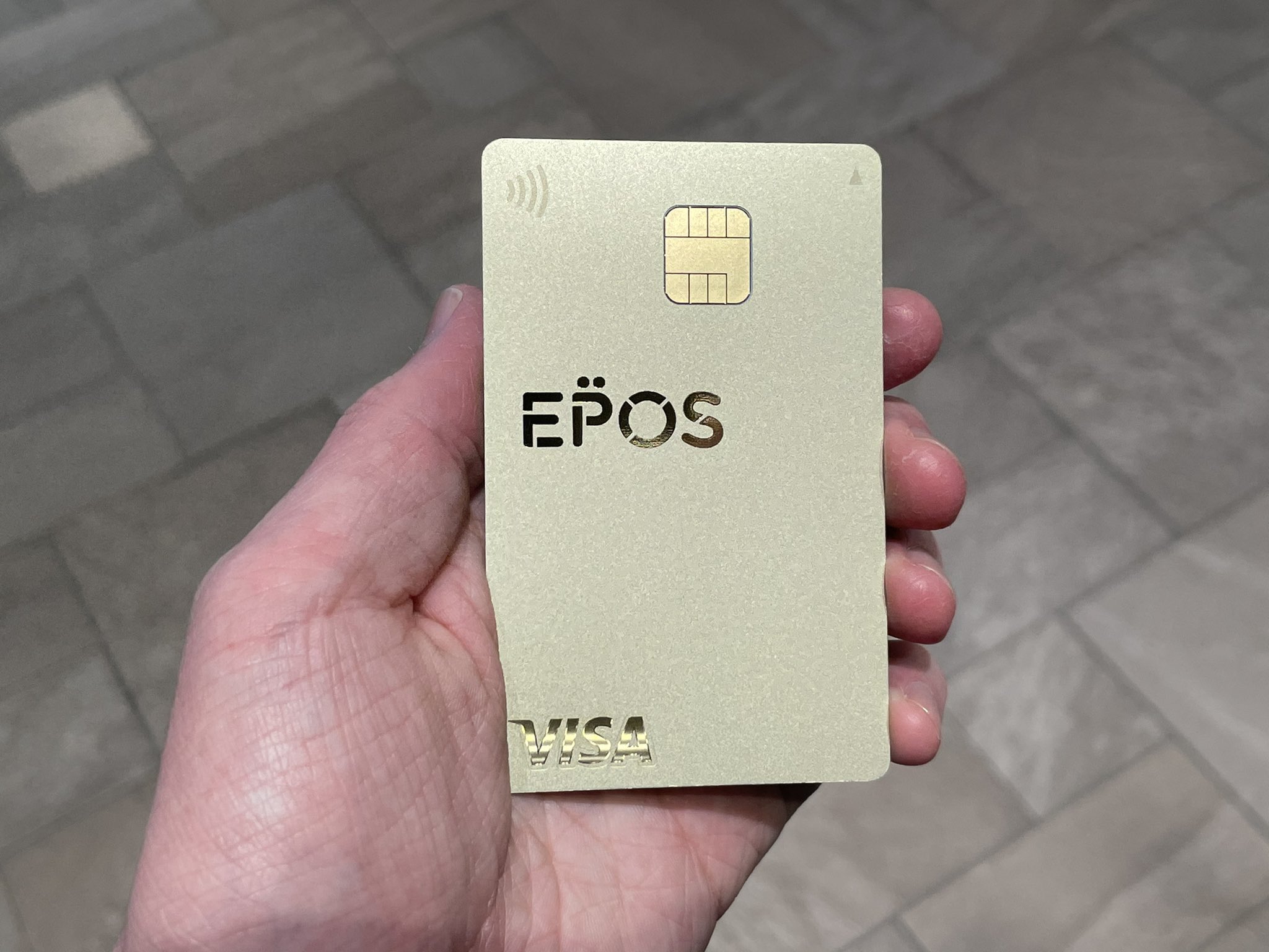 ミニマリストしぶ 新デザインのエポスカードに切り替えてきた やっぱナンバーレスしか勝たん しかもこれnendoが監修した デザインなんだぜ 最高 T Co Phyqbj8vwk Twitter