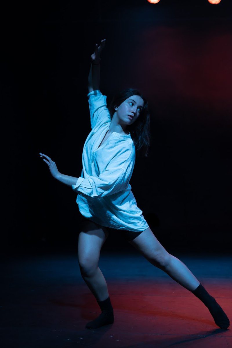 BrufordETA's tweet photo. On ETA, we constantly seek opportunities to collaborate with the DMTA students, learning from each other and working together on multiple projects. Here is one example of some of our students helping the second year Lighting designers on their dance project! https://t.co/P5b5gOfm2H