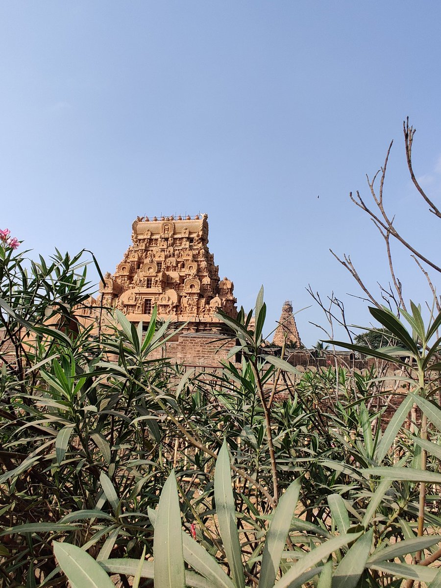 Brihadeeshwara Temple, the 1000 plus years old big temple. Photo taken in 2020  #WorldHeritageDay #cholatemple #thanjavur #tanjore #IncredibleIndia