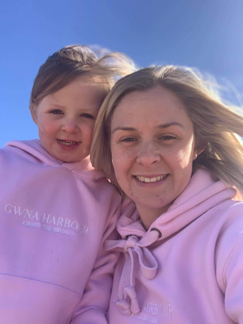 GwnaHarbour's tweet photo. If you see someone without a smile, give them one of yours”. Dolly Parton
#crossthebridge #findyourplace
#anglesey #newstock #familytime #familyiseverything #twinning #angleseylife #angleseysocialmedia #discoveranglesey #visitanglesey #gwnaharbour #crossthebridge #findyourplace https://t.co/sBjZ09Ci4R