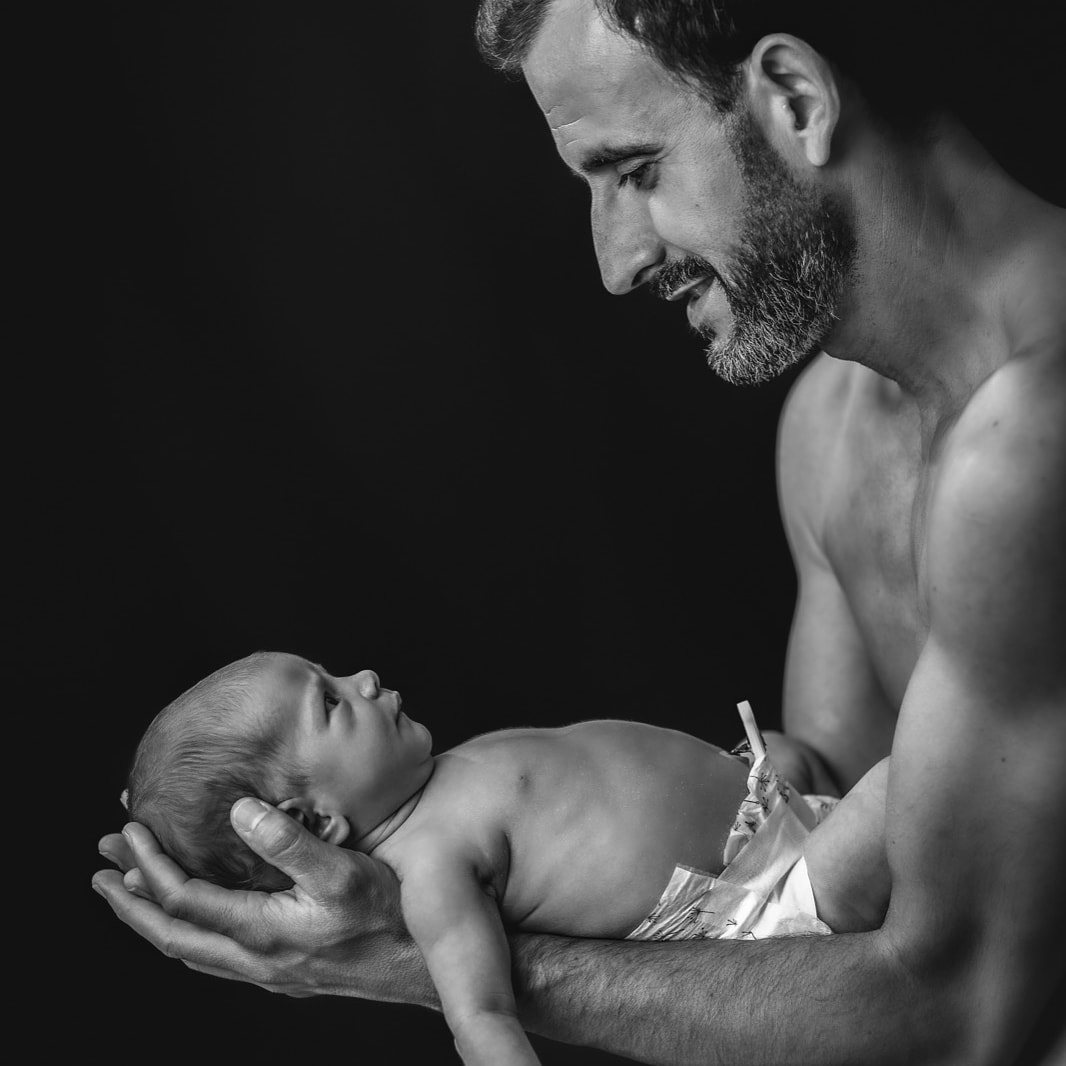 CarlosFenech's tweet photo. ... Y entonces, llegó Ella!!! #Sofia #Familia #amordepadre #Felicidad https://t.co/tTfUeHmv3x