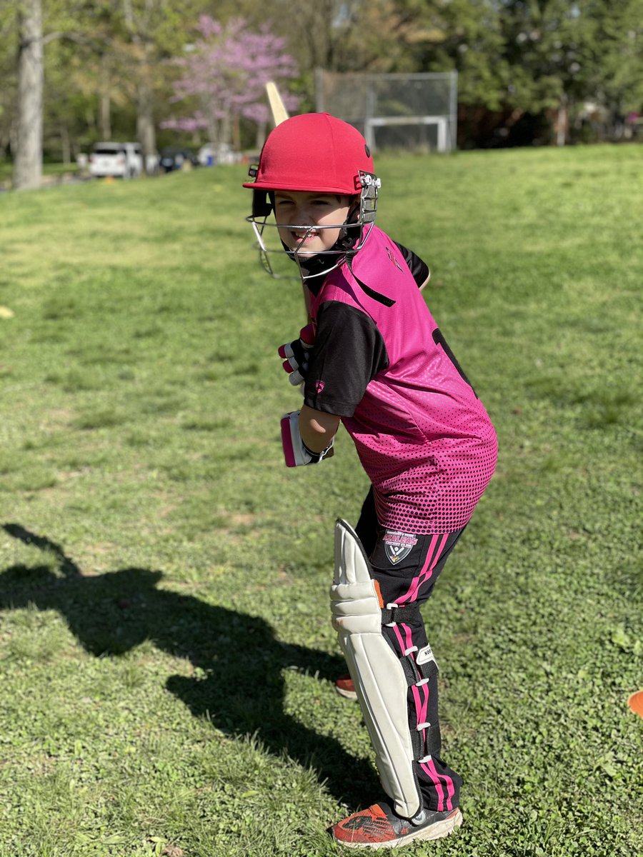 UpAzaleas's tweet image. Another fantastic Azaleas season started up yesterday.  Fear The Flower!