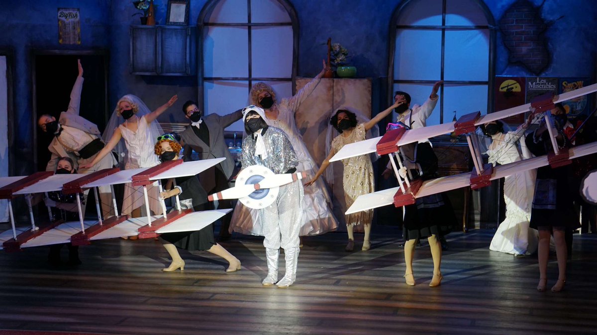 Mary Poppins tweet media