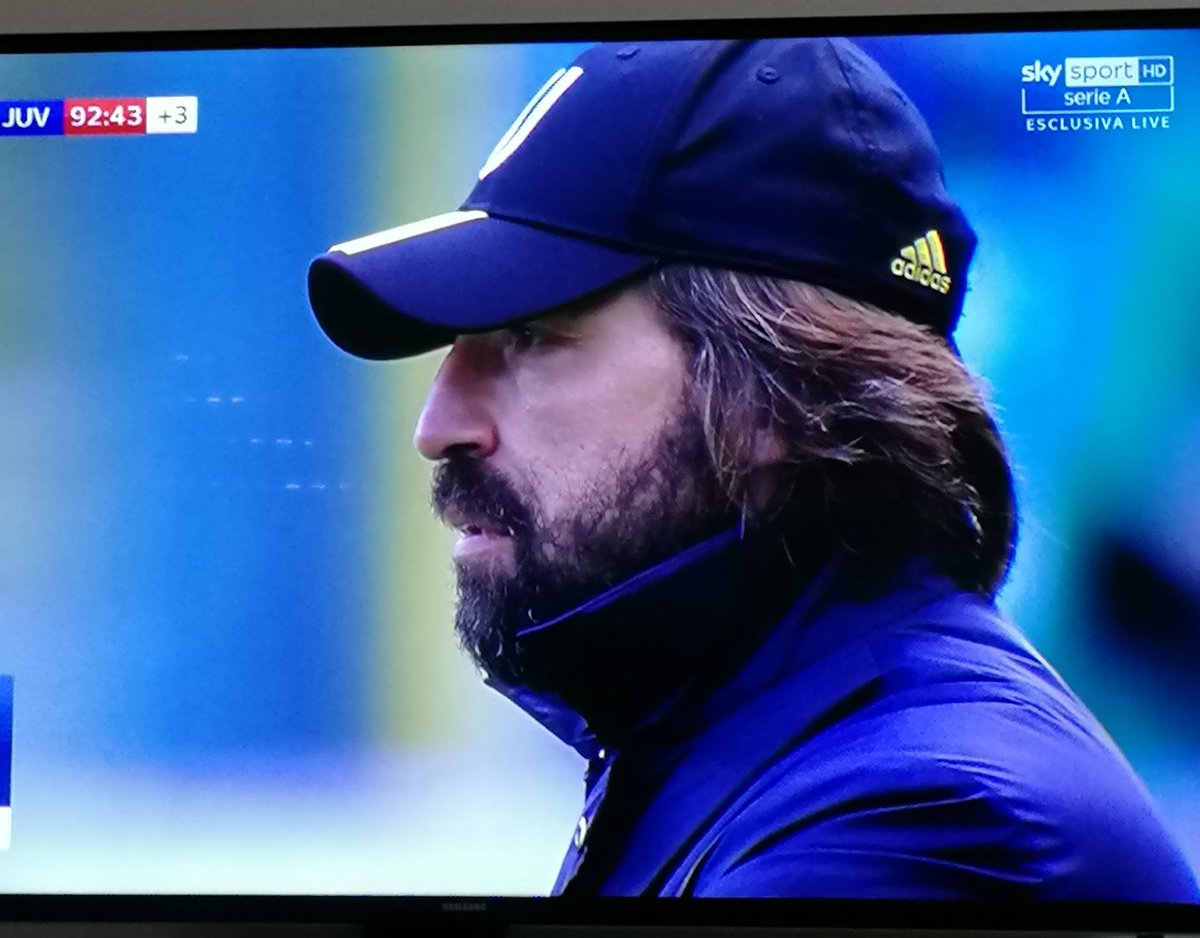 zar_est's tweet photo. Ciao Andrea,
vai e insegna agli angeli come fare schifo con la rosa più forte d'Italia
#AtalantaJuve https://t.co/S8OSxEk5B4